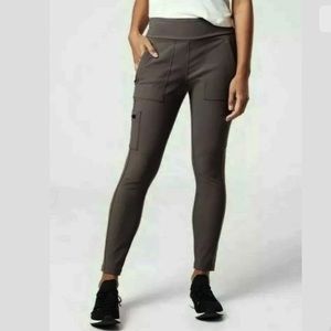 Athleta | Headlands Hybrid Cargo Tight